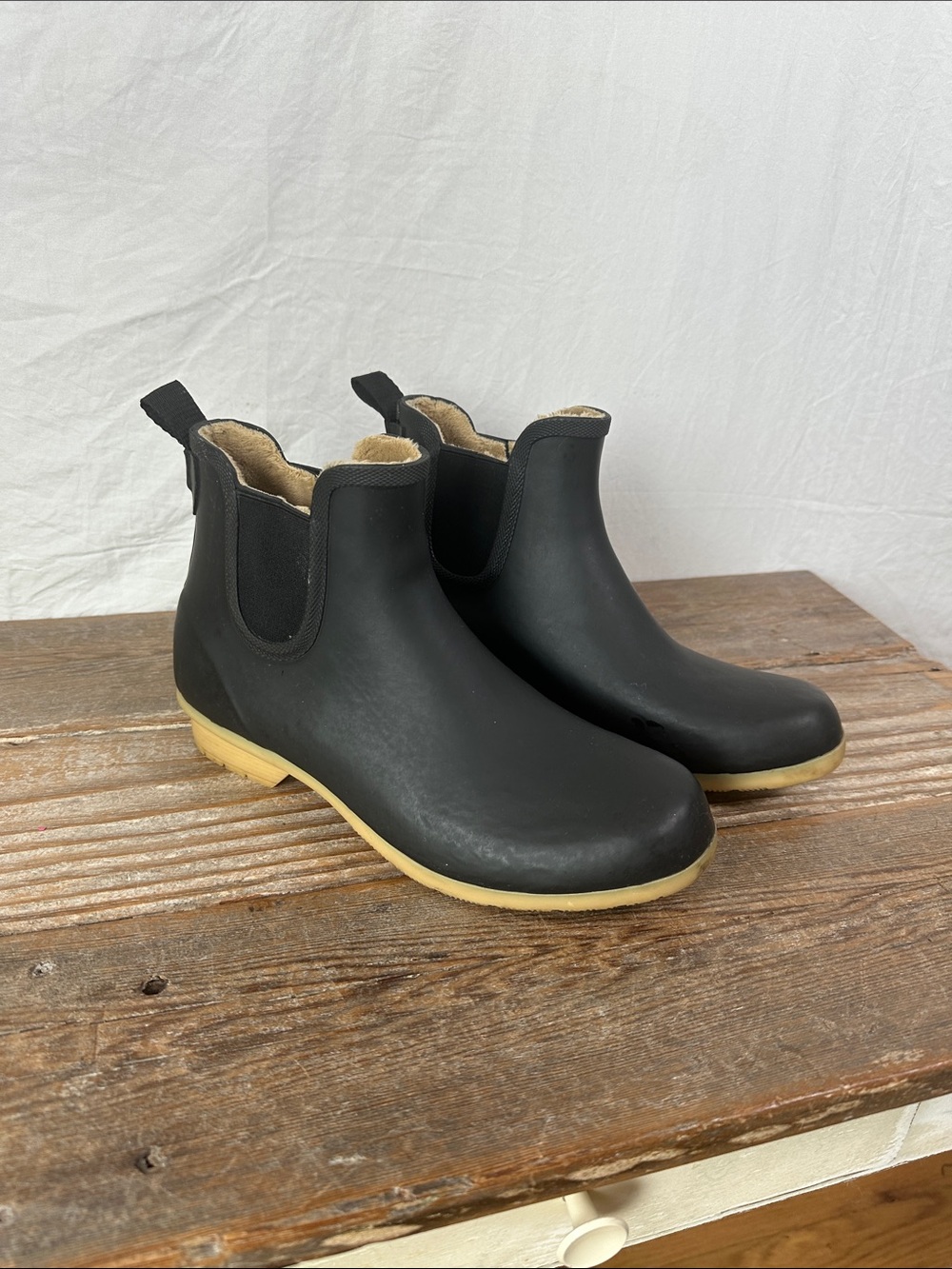 chooka Black Waterproof Chelsea Rain Boots with Tan Sole